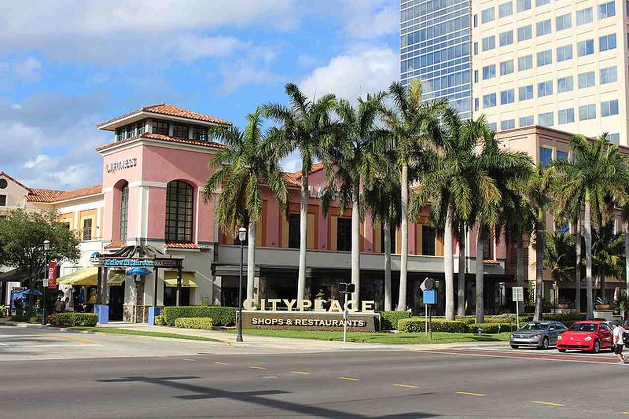 Historic Clematis Street